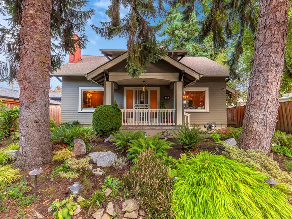 320 SE 55th Ave, Portland, OR 97215