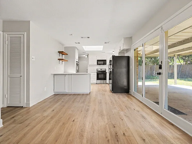 13216 Meandering Way — Photo 14