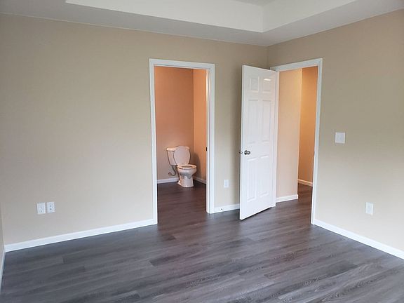 5th image of 3812 Kensington Pl