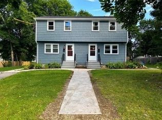 3 Pleasant Ct #R, Medfield, MA 02052
