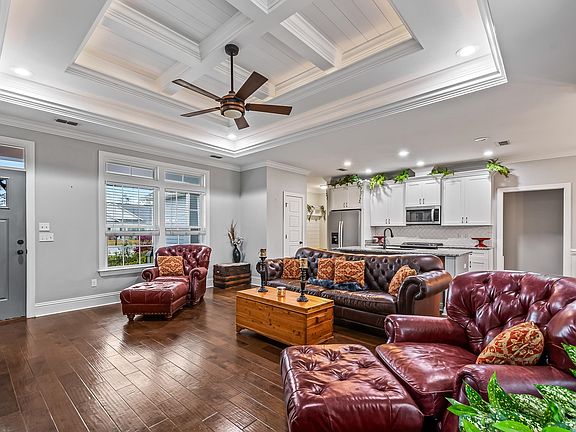 5th image of 55 Mallard Pond Cir