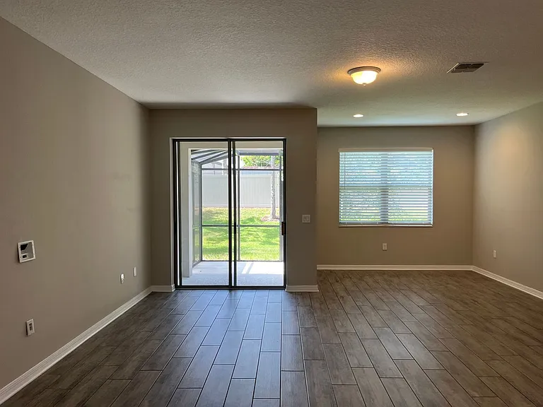 11950 Sands Cv — Photo 9