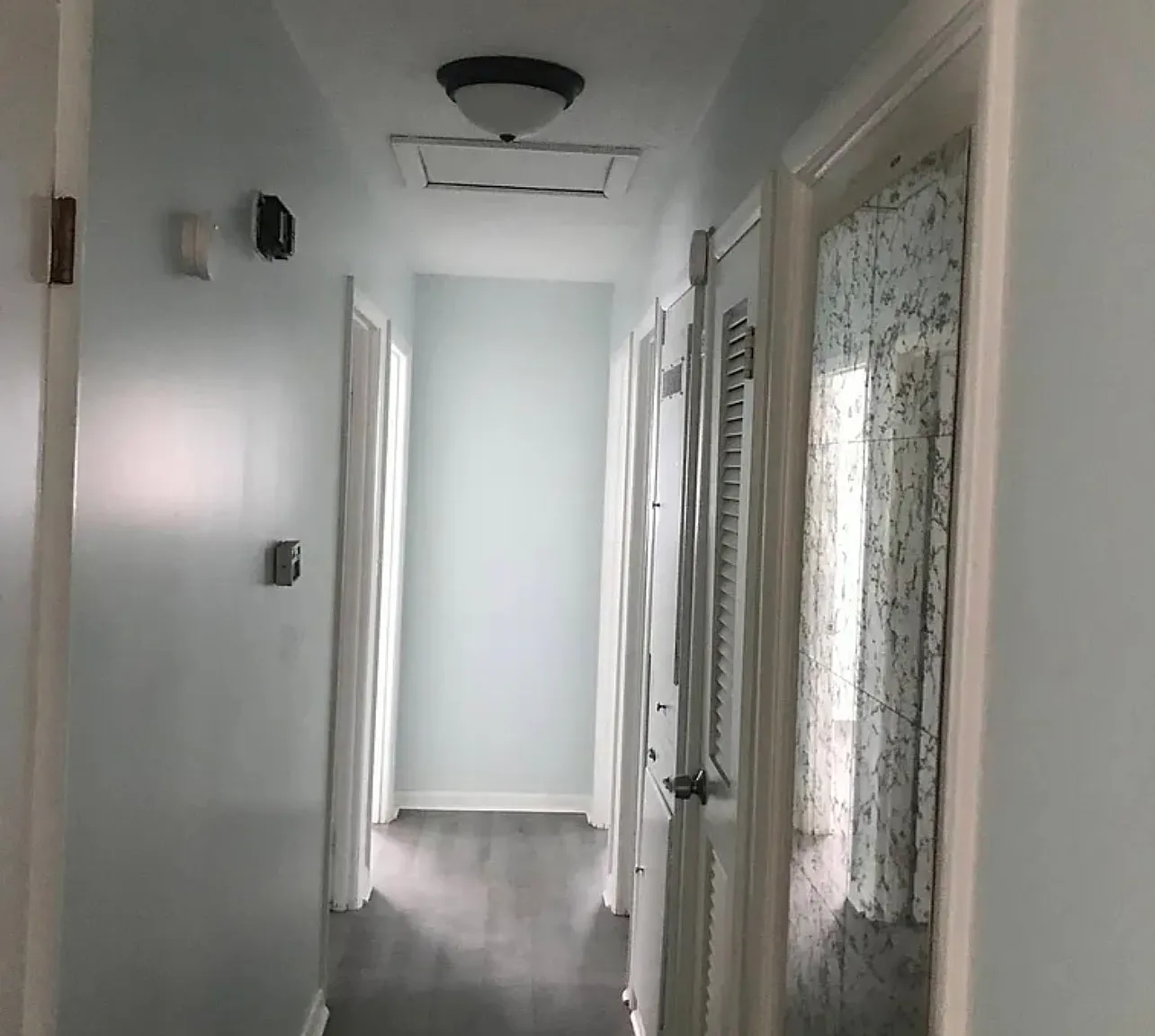 3 bed, 1417 sqft, $1,100 — Photo 2
