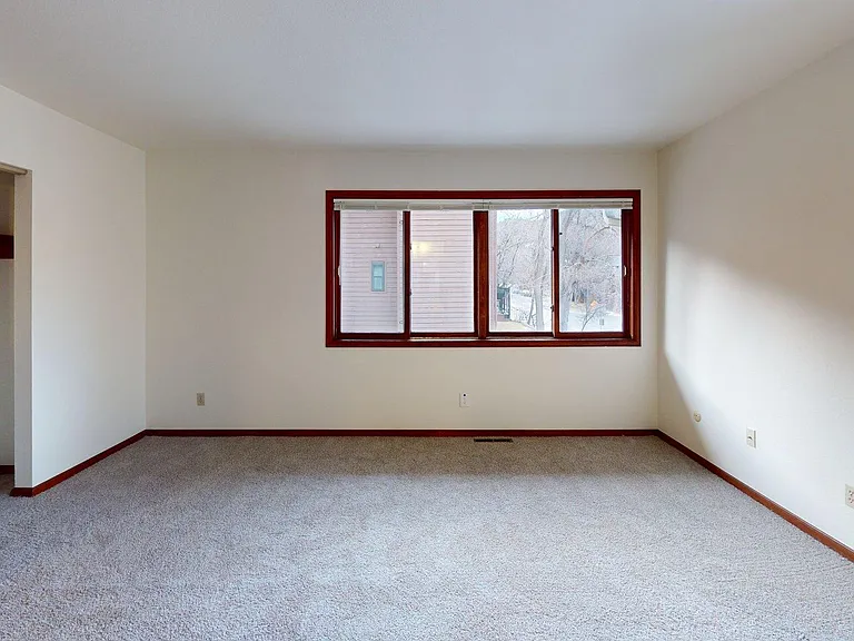 636 Arapahoe — Photo 23