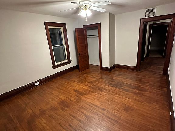 2nd image of 232 E Liberty St #1/2