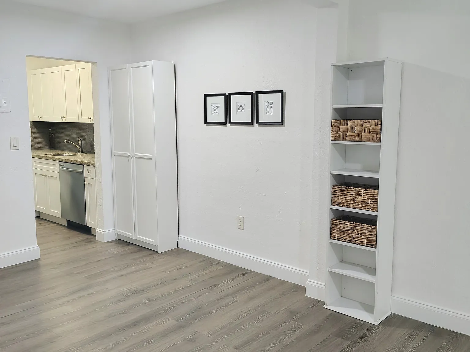 Studio, 405 sqft, $1,800 — Photo 3