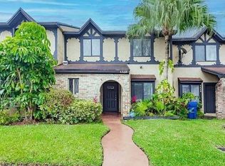 Springtree Lakes, Sunrise, FL 33351
