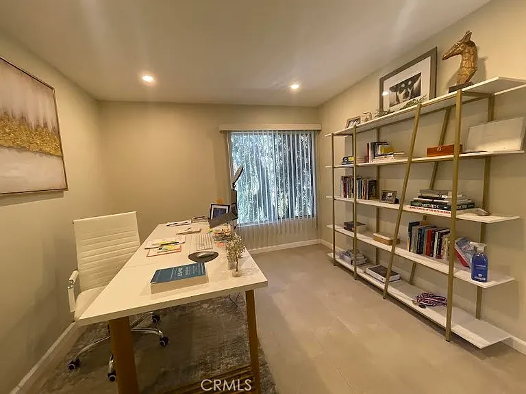 5700 Etiwanda Ave #240 — Photo 17