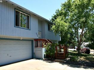 111 Laguna Ct, Roseburg, OR 97471