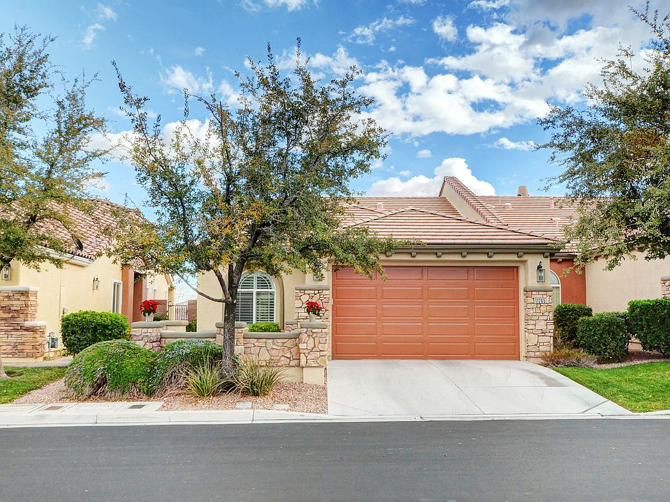 1st image of 11265 Emerald Pine Ln