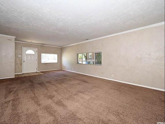2nd image of 810 S Green St