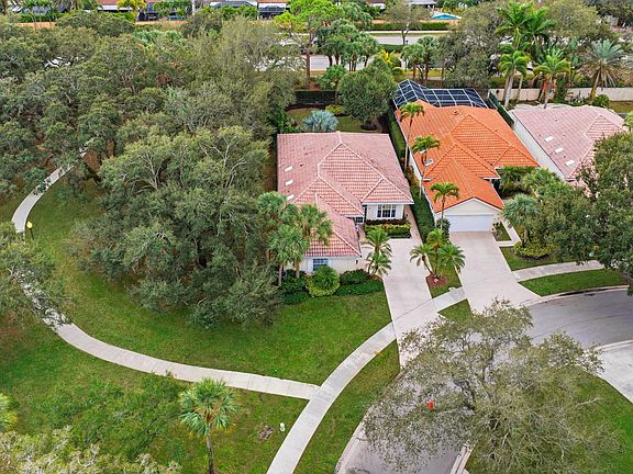 2nd image of 325 Kelsey Park Circle