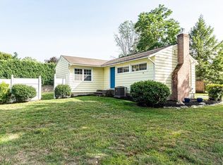 179 Elm St, Andover, MA 01810