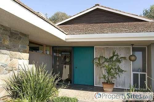 3rd image of 124 Oak Knoll Ln
