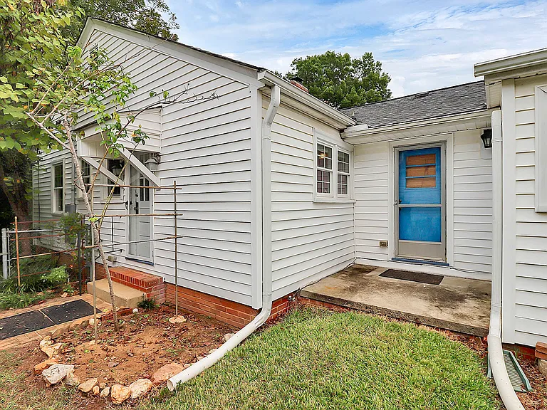 307 Ethan Ln — Photo 32