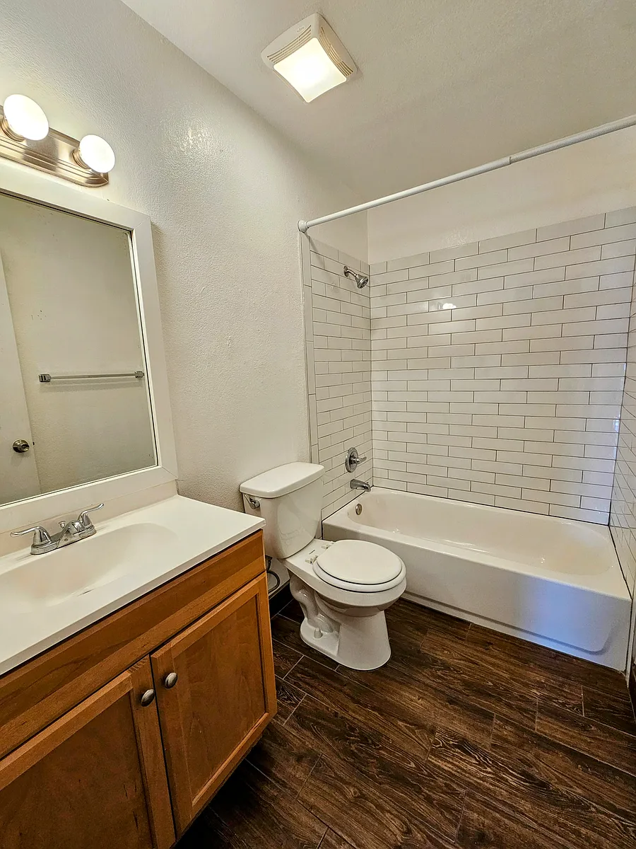 Building Photo - 11350 W Tennessee Ave #16