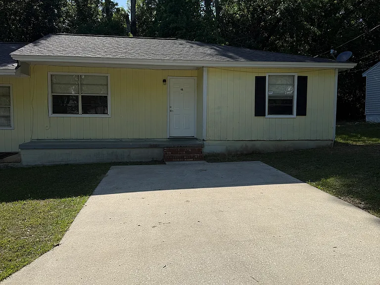 2321 Jackson Bluff Rd #4A — Photo 1