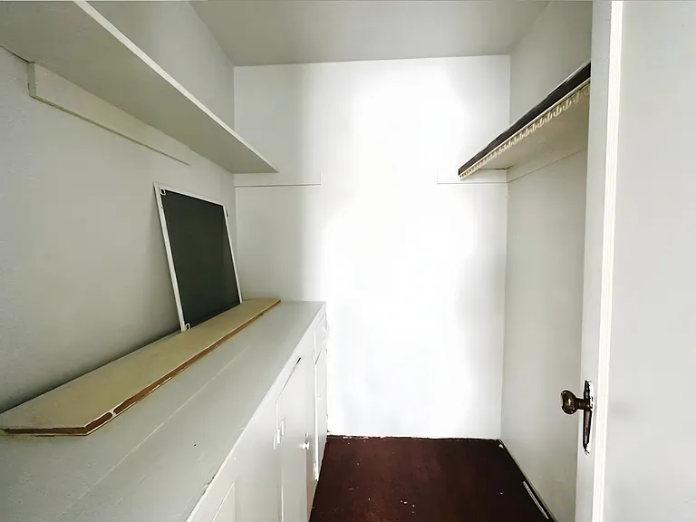 1333 N Main St — Photo 35