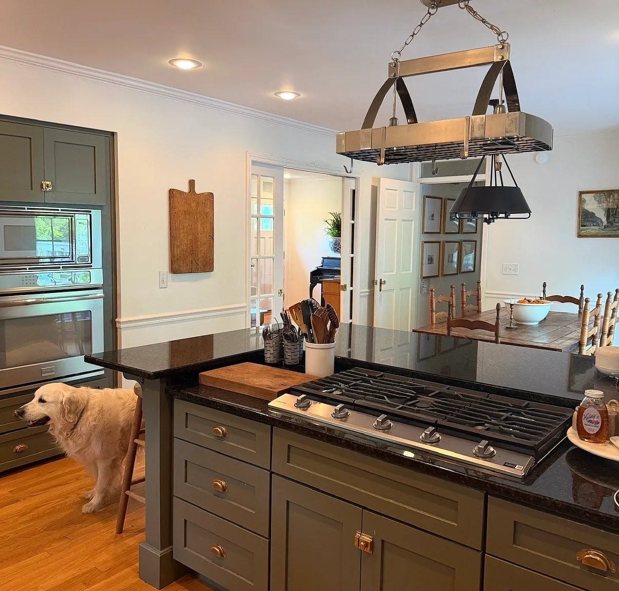 3 bed, 1344 sqft, $2,700 — Photo 3