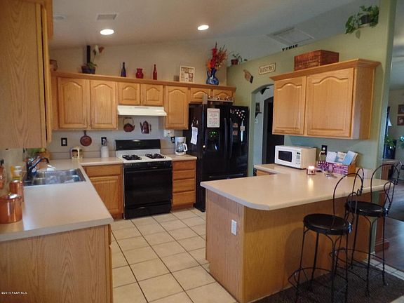 5th image of 4001 N Catherine Dr