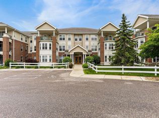 8530 Greenway Blvd UNIT 210, Middleton, WI 53562