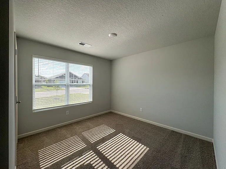 15 S Thorn Tree St — Photo 11