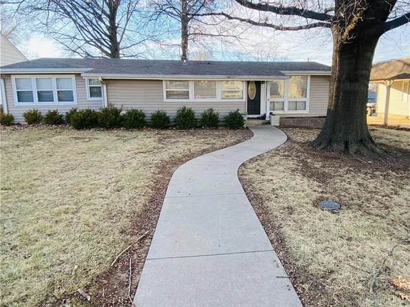 110 S Main St, Concordia, MO 64020