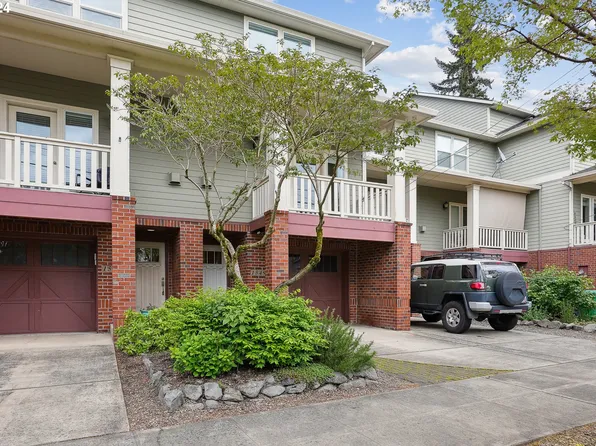 1549 N Prescott St #2, Portland, OR 97217