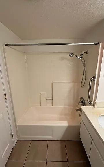 644 Thoreau Ln — Photo 18