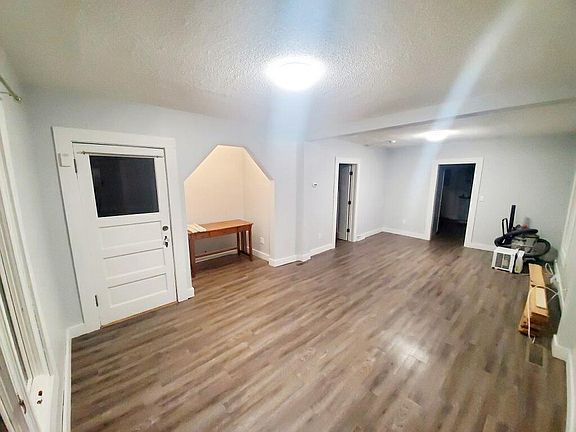 2nd image of 3100 Tyler St NE Floor 1