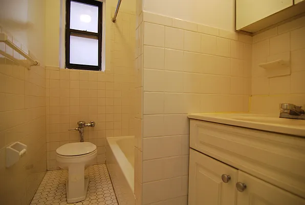 Rented by Building Equity Management LLC | media 19