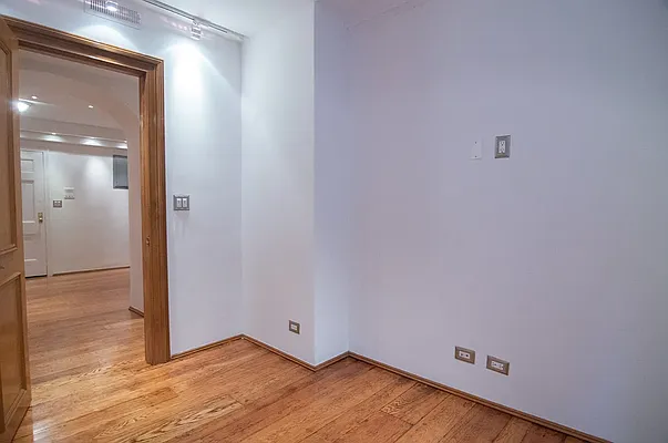 Rented by WAM Partners - William Moses Co. | media 20