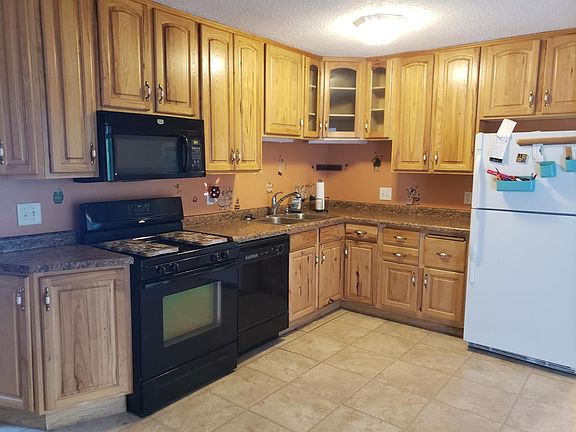 4th image of 1202 N Thornwood Ave