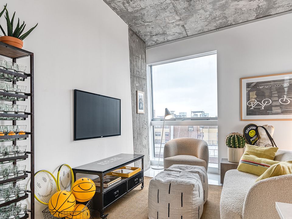 1st image of 158 E 126th St APT 821