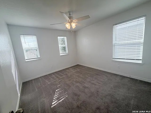 631 Anthem Ln — Photo 36