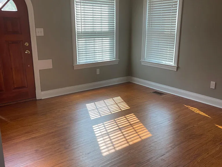 3030 Louisa Ave — Photo 8