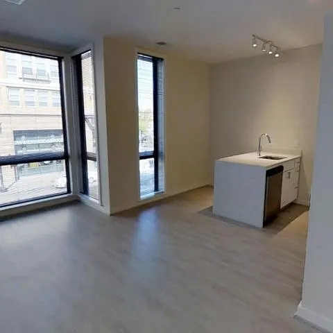 3825 Georgia — Photo 8