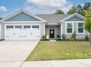 2458 Thorn Spring Ln, Davidson, NC 28035