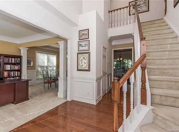 4th image of 722 Moss Creek Dr