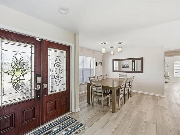 799 Caribbean Ct — Photo 3