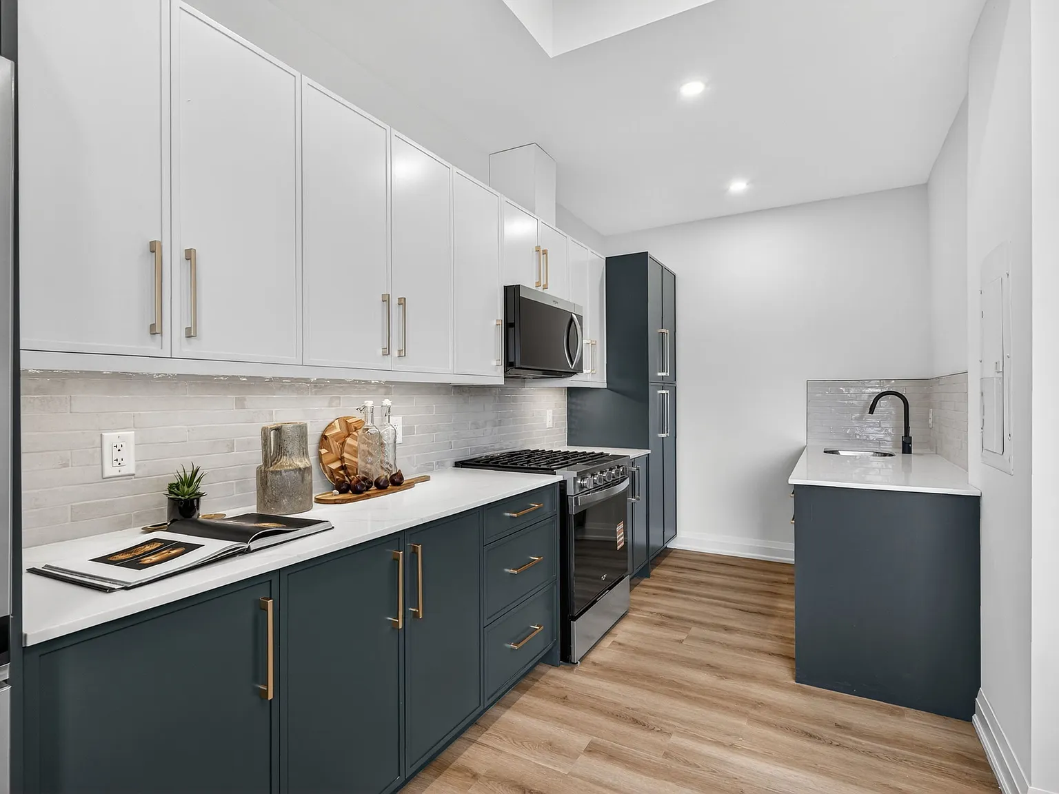 1 Dunsmore Gardens — Photo 4