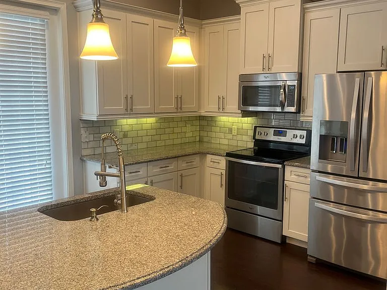 12943 Cats Claw Ln — Photo 3