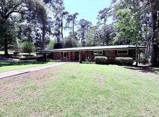 601 4th St, Jasper, TX 75951