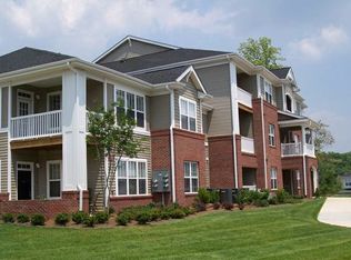 124 Claire Ln APT 303, Mooresville, NC 28117