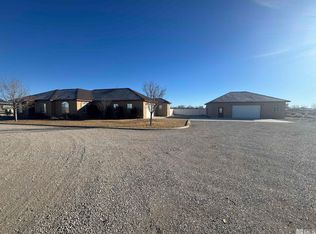 4235 Horseshoe Dr, Fallon, NV 89406