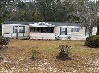 494 Griffin Rd SE, Allenhurst, GA 31301