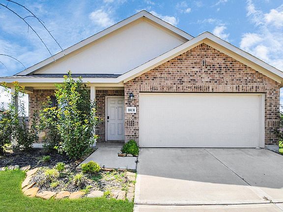 2nd image of 18131 Mendocino Ridge Ln