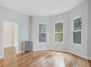 418 Avenue C #3, Brooklyn, NY 11218