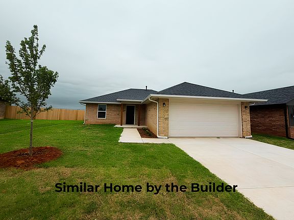 2nd image of 1618 Highland Loop