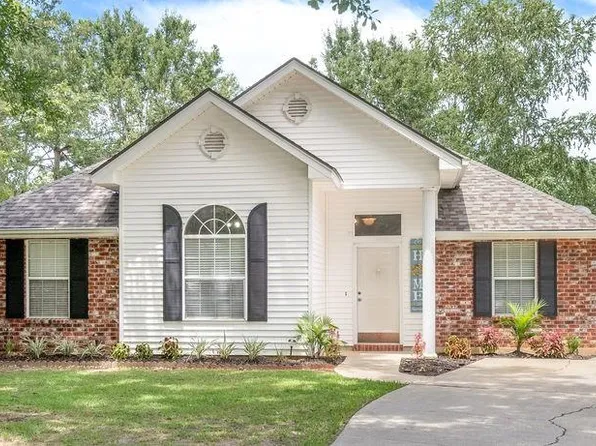 2343 Doe Ct, Mandeville, LA 70448